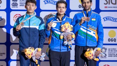 Photo of ऐश्वर्य का 10.7 का सटीक निशाना, 50 मीटर थ्री पोजीशंस में भारत की क्लीन स्वीप