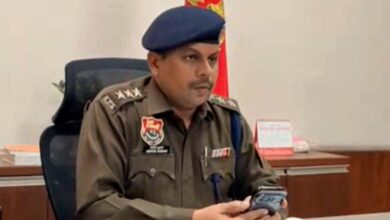 Photo of फरीदाबाद : पत्थर से की गई आतंकी अब्दुल रहमान की हत्या,आराेपित के खिलाफ जम्मू में हत्या के आठ केस दर्ज