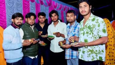 Photo of राजस्थान में शादी से लौट रहे दोस्तों की कार हाइवे पर ट्रेलर में घुसी, छह की मौत