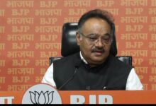 Photo of ममता बनर्जी पर भाजपा का निशाना-चुनाव आयोग को खुले तौर पर धमका रही हैं मुख्यमंत्री