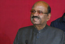 Photo of केंद्रीय बजट पर ममता की आलोचना के बीच राज्यपाल सीवी आनंद बोस ने किया स्वागत, बताया- युवाओं और महिलाओं के लिए लाभकारी