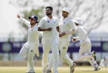 Photo of औकिब नबी की ताबड़तोड़ गेंदबाजी से जम्मू-कश्मीर ने कर्नाटक के शीर्ष क्रम को किया तहस-नहस