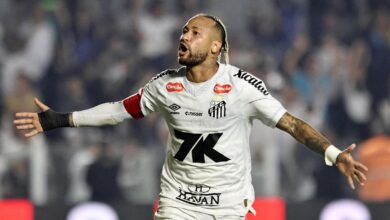 Photo of नेमार के करियर का मोड़: चोटों के बीच संन्यास पर विचार और वर्ल्ड कप के बाद भविष्य पर सवाल