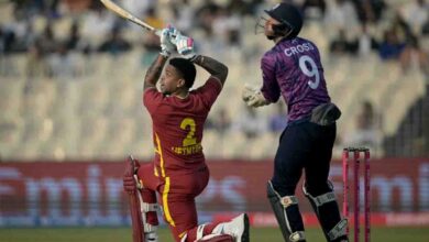 Photo of हेटमायर-शेफर्ड शो के आगे स्कॉटलैंड ध्वस्त, वेस्टइंडीज ने 35 रन से जीता मुकाबला