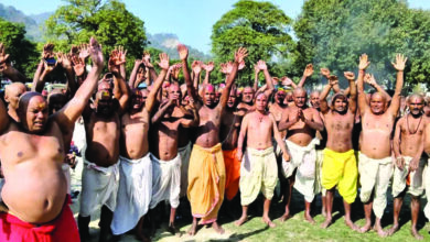 Photo of नेपाल से 800 कांवड़ियों का विशाल दल हरिद्वार पहुंचा