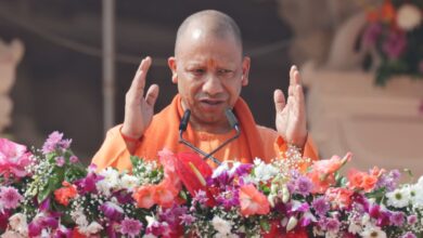 Photo of मुख्यमंत्री योगी आज सिंगापुर और जापान की यात्रा पर होंगे रवाना , ग्लोबल कंपनियों के प्रतिनिधियों से करेंगे भेंट