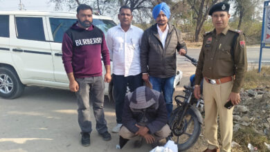Photo of सिरसा: आठ नशा तस्कर गिरफ्तार, हेरोइन, गांजा व चूरापोस्त बरामद