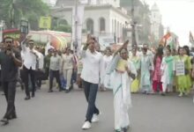 Photo of पूरक मतदाता सूची काे लेकर ममता बनर्जी ने चुनाव आयोग पर उठाए सवाल