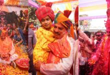Photo of मुख्यमंत्री निवास में रंगों और फूलों की होली, डॉ. मोहन यादव ने कार्यकर्ताओं और आमजन के साथ मनाया उत्सव