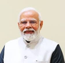 Photo of प्रधानमंत्री मोदी ने श्रीमद् सुधींद्र तीर्थ स्वामीजी को श्रद्धांजलि अर्पित की