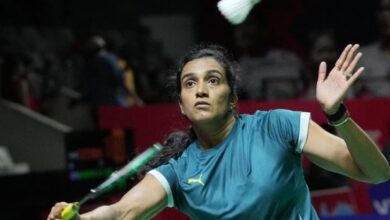 Photo of खाड़ी क्षेत्र में बढ़ते तनाव के बीच दुबई में फंसी पीवी सिंधु सुरक्षित भारत लौटीं