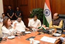 Photo of सर्वदलीय बैठक में आठ सांसदों के निलंबन को वापस लेने पर सहमति, मंगलवार को प्रश्नकाल के बाद मामला उठाया जाएगा