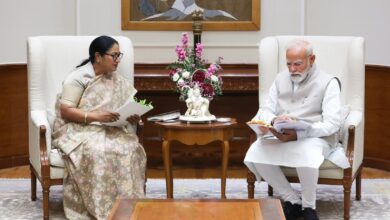 Photo of दिल्ली की मुख्यमंत्री ने प्रधानमंत्री से की मुलाकात