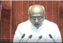 Photo of टी 20 विश्वकप जीतने पर राज्यसभा में भारतीय टीम को दी गई बधाई