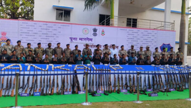 Photo of छत्तीसगढ़ में 93 हथियार, 7.2 किलो सोना, 2.90 करोड़ नकद सहित 25 इनामी नक्सलियों ने किया आत्मसमर्पण