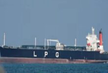 Photo of हॉर्मुज का चक्रव्यूह चीरकर मुंद्रा पोर्ट पहुंचा भारतीय जहाज शिवालिक, अब दूर होगा रसोई गैस का संकट