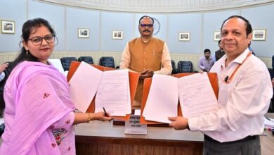 Photo of हर व्यक्ति को गुणवत्तापूर्ण इलाज हमारी प्राथमिकताः ब्रजेश पाठक