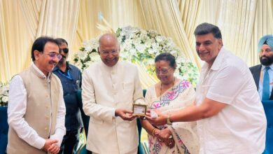 Photo of कानपुर क्लब ने पूर्व राष्ट्रपति राम नाथ कोविंद को प्रथम मानद सदस्य बनाने का सम्मान दिया