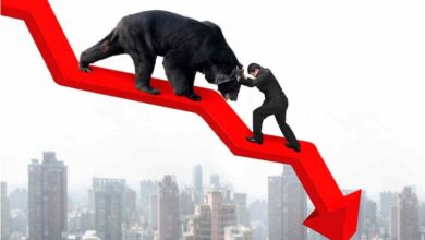 Photo of शुरुआती कारोबार में शेयर बाजार पर दबाव, सेंसेक्स और निफ्टी में बड़ी गिरावट
