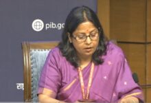 Photo of घरेलू एलपीजी उत्पादन स्थिर है और पर्याप्त स्टॉक भी उपलब्ध : केन्द्र सरकार