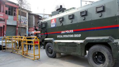 Photo of खामेनेई की हत्या के विरोध में प्रदर्शन, तीसरे दिन भी कश्मीर के कई इलाकों में सख्त प्रतिबंध