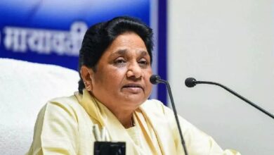 Photo of जेवर एयरपोर्ट पर मायावती का बड़ा हमला: BSP सरकार ने रखी थी नींव, कांग्रेस बनी रोड़ा और सपा ने की जातिवादी राजनीति