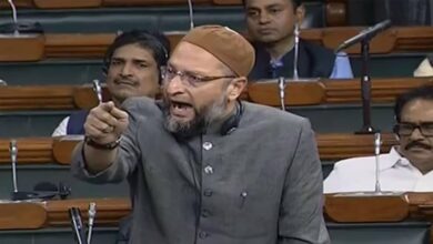 Photo of ‘भारत तो भूटान को सस्ते में तेल बेचता..’ पेट्रोल के दाम बढ़ने पर सपा-AIMIM ने सरकार को घेरा, कहा- यहां Petrol के दमा क्यों बढ़े?