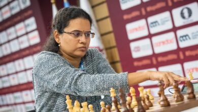 Photo of विश्व शतरंज के प्रतिष्ठित टूर्नामेंट में हंपी की भागीदारी पर सुरक्षा को लेकर अनिश्चितता