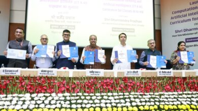 Photo of केंद्रीय शिक्षा मंत्री ने सीबीएसई की कक्षा 3 से 8 तक के लिए एआई और कम्प्यूटेशनल थिंकिंग का नया पाठ्यक्रम लॉन्च किया