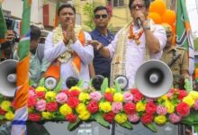 Photo of पश्चिम बंगाल के हावड़ा में सांसद रवि किशन के चुनाव प्रचार के दौरान तृणमूल व भाजपा में झड़प