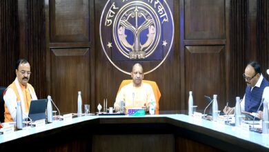 Photo of उप्र कैबिनेट ने 22 प्रस्तावों को दी मंजूरी, शिक्षा मित्रों व अनुदेशकों को इसी माह से मिलेगा बढ़ा मानदेय