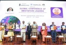 Photo of ध्यान आंतरिक परिवर्तन की शुरुआत, बेहतर सोच से बेहतर बनेगी दुनिया: उपराष्ट्रपति