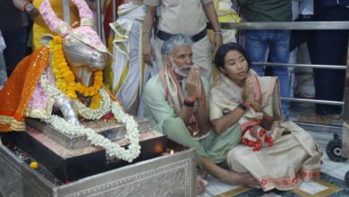 Photo of मिलिंद सोमन ने किए महाकाल दर्शन