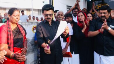 Photo of स्टालिन ने परिसीमन विधेयक की प्रतियां जलाईं