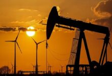 Photo of ईरान-अमेरिका वार्ता आगे बढ़ने की उम्मीद के बीच कच्चे तेल का भाव 96 डॉलर प्रति बैरल