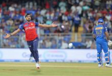Photo of अर्शदीप सिंह की शानदार वापसी: कोच बहुतुले ने बताया कैसे ‘बेसिक्स’ पर ध्यान देने से पलटी किस्मत