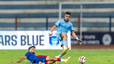 Photo of बेंगलुरु एफसी के खिलाफ ड्रॉ से मुंबई सिटी एफसी शीर्ष स्थान से चूकी