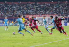 Photo of सार्थक गोलुई के हेडर से जमशेदपुर ने मुंबई सिटी के खिलाफ अंक बचाया