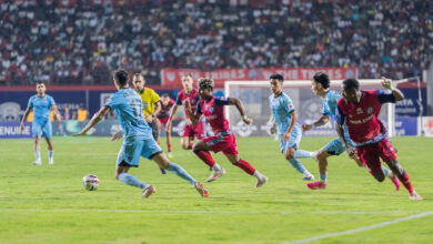 Photo of सार्थक गोलुई के हेडर से जमशेदपुर ने मुंबई सिटी के खिलाफ अंक बचाया