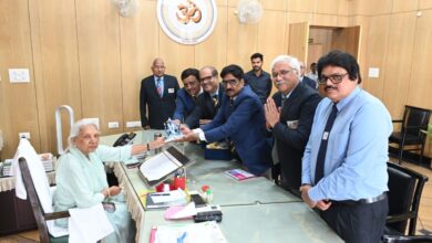 Photo of राज्यपाल आनंदीबेन पटेल ने यूपी में रोइंग की प्रगति को सराहा, ‘अस्मिता’ पहल और मिशन एशियन गेम्स पर हुई अहम चर्चा