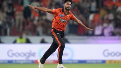 Photo of बेटे की सफलता पर पिता का संयम: प्रफुल्ल हिंगे के ‘ड्रीम डेब्यू’ के पीछे की अनकही कहानी