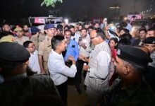 Photo of सरकार हर परिस्थिति में पीड़ित परिवारों के साथ: ब्रजेश पाठक