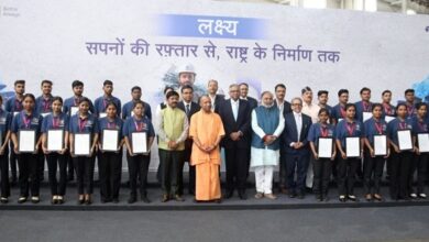 Photo of किसी भी स्थिति में बाहरी तत्वों को समूह या प्लांट के आंतरिक मामलों में हस्तक्षेप की अनुमति नहीं: सीएम योगी