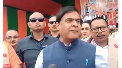 Photo of बांग्लादेशी घुसपैठियों से बदल रही है राज्याें की जनसंख्या संरचना : हिमंत बिस्व सरमा