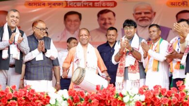 Photo of कांग्रेस घुसपैठ एवं दंगा कराती थी, भाजपा उन्हें निकाल बाहर करती है : योगी आदित्यनाथ