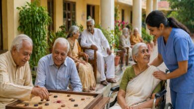 Photo of योगी सरकार ने बुजुर्गों को दिया सुरक्षा कवच, हर जिले में वृद्धाश्रमों से बेघर और असहाय बुजुर्गों को मिल रहा सहारा