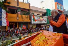 Photo of पुडुचेरी में प्रधानमंत्री मोदी का भव्य रोड शो, एनडीए के समर्थन की अपील, विपक्ष पर ‘डब्ल्यूईएके’ टिप्पणी से हमला
