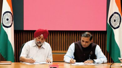 Photo of टी-72 और टी-90 टैंकों की खरीद के लिए रक्षा मंत्रालय ने अनुबंध पर किए हस्ताक्षर