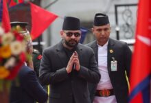 Photo of नेपाल में सरकारी कर्मचारियों को अब महीने में दो बार वेतन