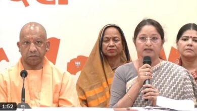 Photo of संसद में महिला आरक्षण संबंधी बिल गिराकर सपा, कांग्रेस व टीएमसी ने आधी आबादी का दिल तोड़ा: अन्नपूर्णा देवी